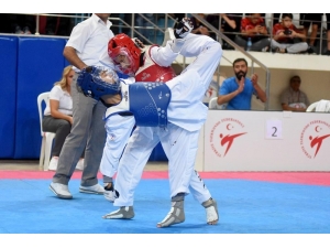 Türkiye Şampiyonu Tekvandocu Avrupa’da Ülkemizi Temsil Edecek