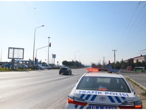 Balıkesir’de Polis Alkol Satış Yerlerini Denetledi
