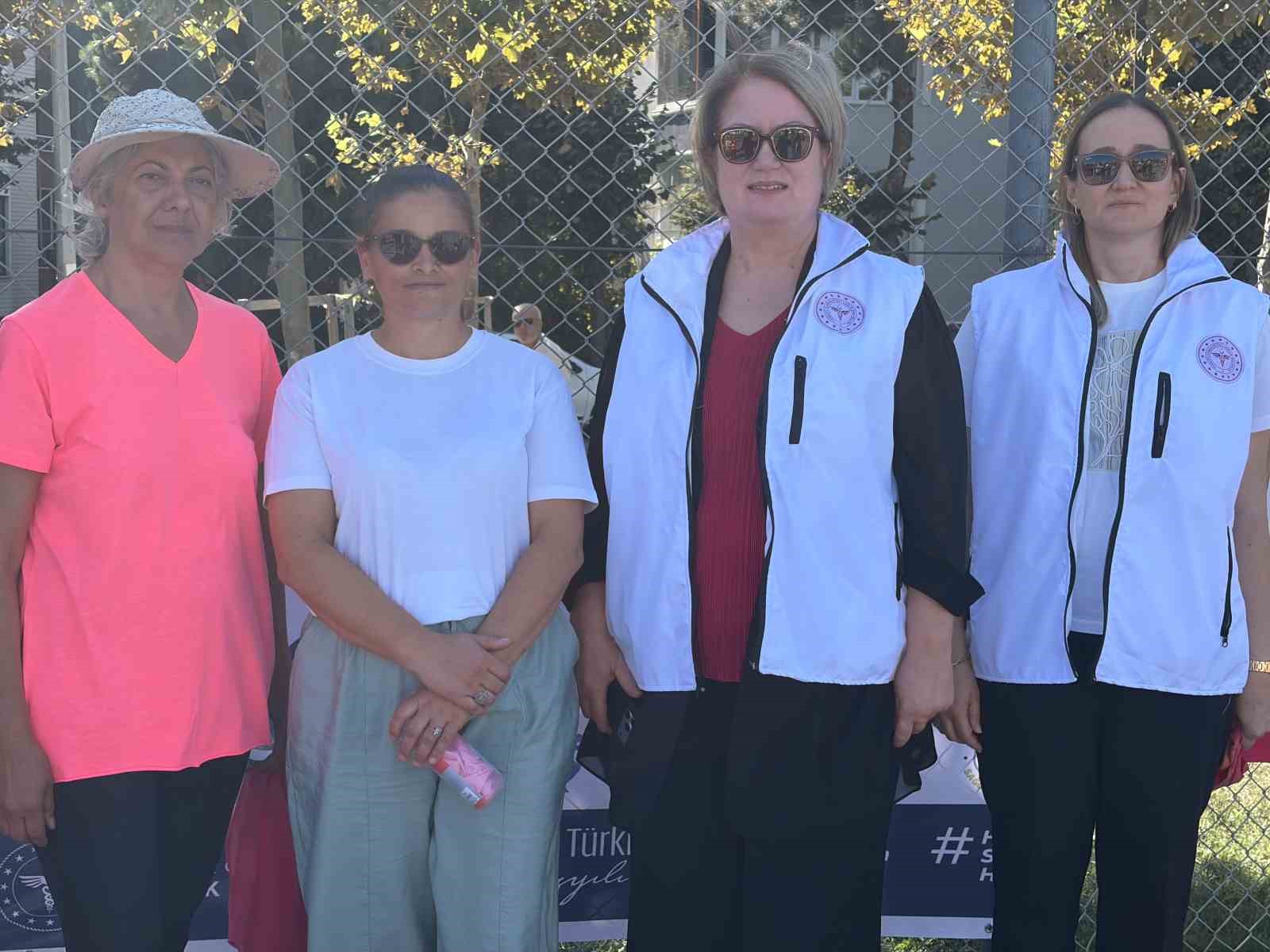 kirklareli-nde-kadinlar-fizyoterapist-esliginde-gunun-yorgunlugunu-atti