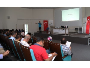 Van Büyükşehir Belediyesi Personeline “Etkili İletişim Ve Motivasyon” Semineri