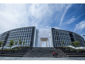 Tıp Fakülteleri İçindeki En Yüksek Taban Puan