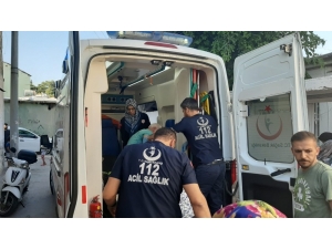 Odun Kırmak İsterken Ayağını Kesti