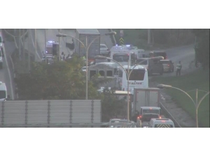 Tem Bağlantı Yolunda 7 Aracın Karıştığı Zincirleme Kaza: Yaralılar Var