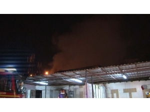 Başkent’te İş Yeri Yangını