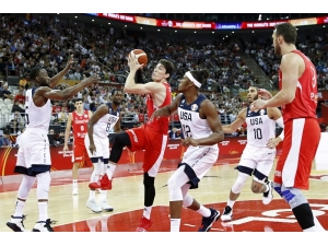 12 Dev Adam’ın Rakibi Çekya