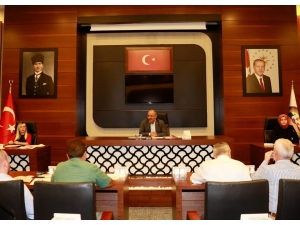 Körfez Meclisi 8 Gündem Maddesini Görüştü