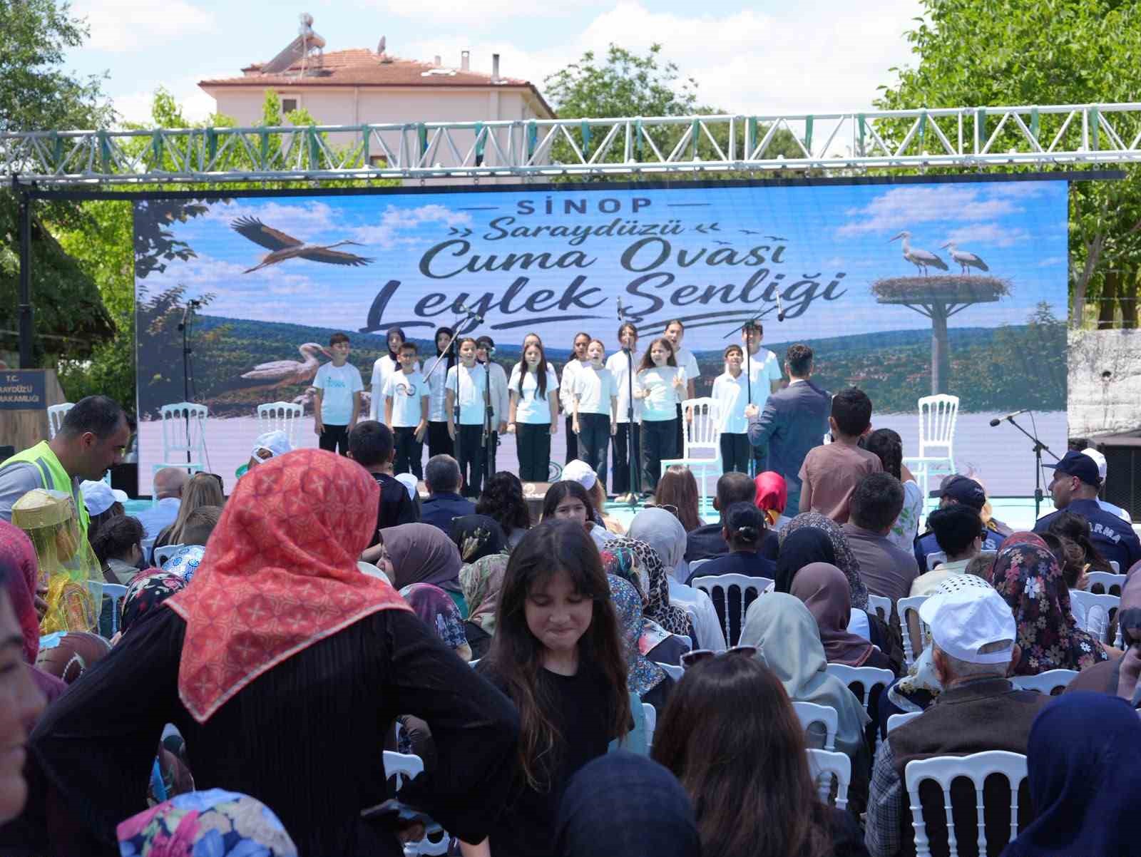 sinop-ta-leylek-senligi-yavrular-halkalandi
