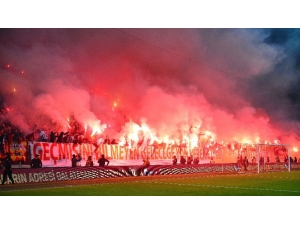 Galatasaray, Tribün Kapasitesini Artırmayı Planlıyor