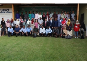 Türkiye Mezunlarından Yeni Uluslararası Öğrencilere Uyum Programı