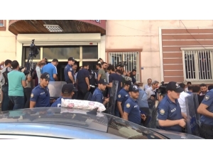 Diyarbakır’da Vatan Partisi Üyeleri İle Hdp’liler Arasında Gerginlik