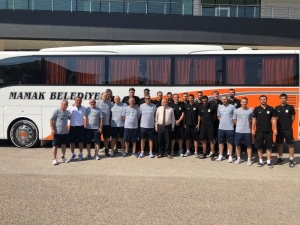 Dev Adamlar Kampa Girdi