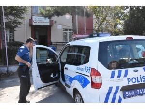 Kadın Hasta, Kadın Doktoru Darp Etti