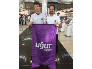 Uğurlu Okulları Öğrencisi Ege Beytekin, Güney Kore’den 2 Ödül İle Döndü