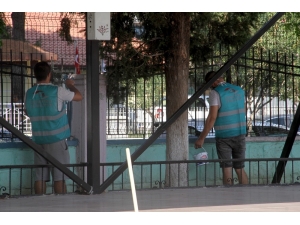 Denetimli Serbestlik Hükümlülerinden Okul Temizliği