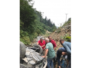 Giresun’da Trafik Kazası: 2 Yaralı