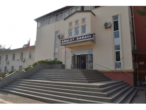 Hasarlı Araç Dolandırıcılığı Zanlıları Adliyede