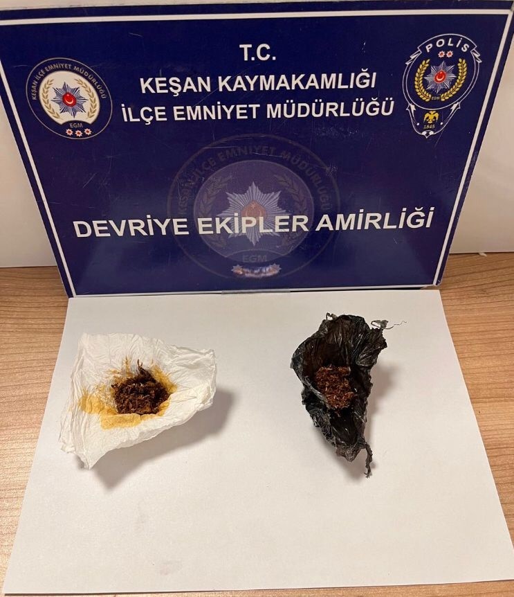 kesan-da-polisin-durdurdugu-suphelinin-uzerinden-uyusturucu-cikti
