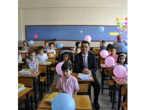 Milli Eğitim Müdürü Gümüş’ten "Uyum Programı" Öğrencilerine Ziyaret