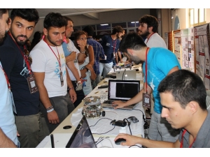 ’17. Ieee Türkiye Öğrenci Ve Genç Profesyoneller Kongresi’ Edremit’te Düzenlendi