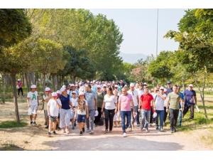 İzmir’de “İlk Dersimiz Orman”