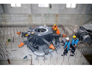 Hacımercan Hes’te Türbinlerin Montajı Başladı