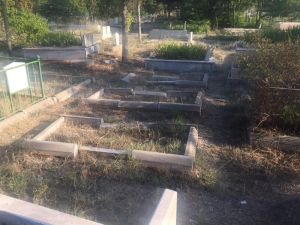 Kara Şükrü Mezarlığı’nın Durumu İçler Acısı Halde