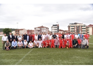 Şöhretler Karması Futbol Karşılaşmasında Renkli Görüntüler Yaşandı