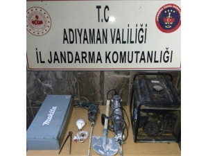 Jandarmadan Definecilere Operasyon: 7 Gözaltı