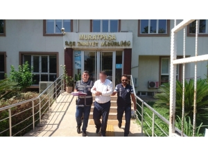 Hasta Gibi Davranarak, Hastaları Soyan Şoför Tutuklandı