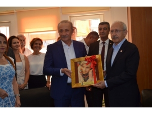 Chp Lideri Kılıçdaroğlu’ndan Didim Belediyesine Ziyaret