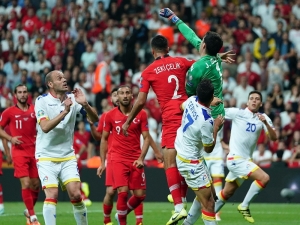 Ay-yıldızlılar, Bin 757 Gün Sonra İstanbul’da