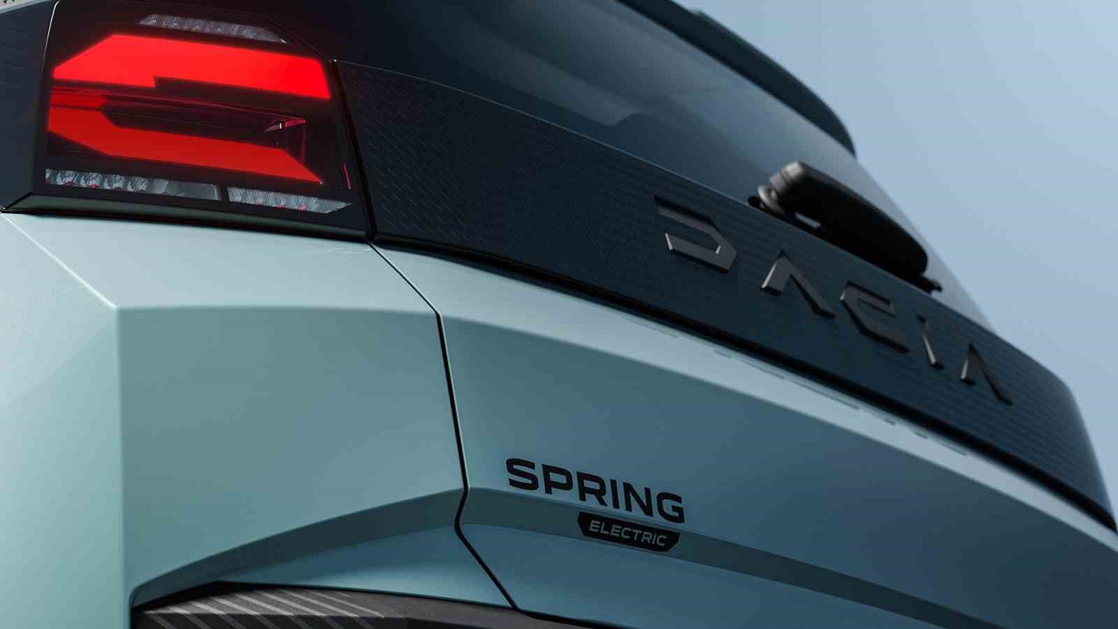 yeni-dacia-spring-in-ikinci-nesli-tanitiliyor