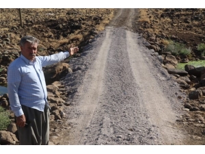 Bağlar Belediyesi’nden Menfez Çalışması