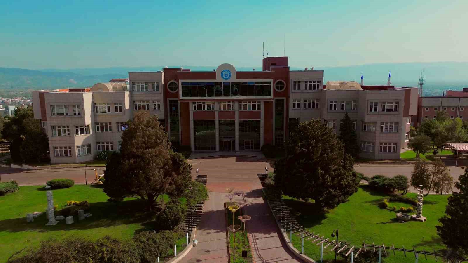 adu-yeni-egitim-donemine-guclu-kampus-altyapisiyla-hazirlaniyor
