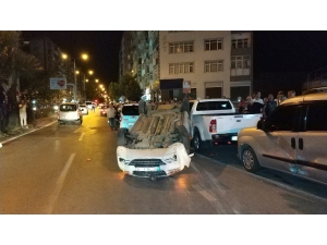 Samsun’da Alt Geçit Çıkışında Otomobil Takla Attı: 3 Yaralı