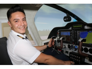 Pilot Adayları Uçmayı Samsun’da Öğreniyor