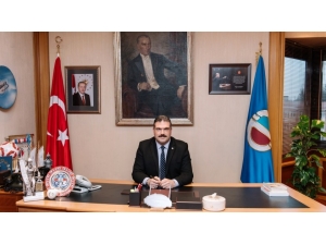 Rektör Çomaklı’nın İzmir’in Kurtuluşunun 97. Yılı Mesajı