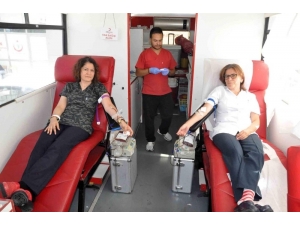 Şifa Veren Ellerden Yüz Güldüren Kampanya