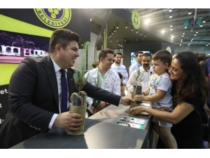 Erhan Kılıç’tan 88. İef’te Başkanlara Fidan Jesti