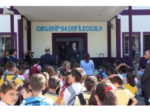 Şırnak’ta 160 Bin Öğrenci 8 Bin Öğretmen İle Ders Başı Yaptı