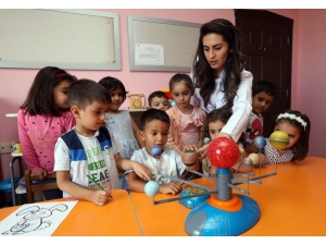 Van Büyükşehir Belediyesi Kreş Ve Gündüz Bakımevi Ders Başı Yaptı
