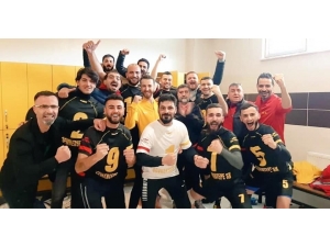 Cevhertepe Spor Voleybol Takımı Destek Bulamamaktan Şikayetçi