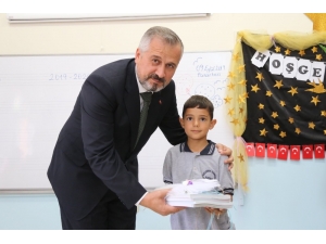 Başkan Kılıç Okulların İlk Gününde Öğrencileri Yalnız Bırakmadı