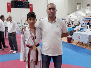 Barış Yalman, Türkiye Üçüncüsü Oldu