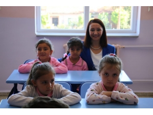 Pazaryeri İlçesinde De İlk Ders Zili Çaldı