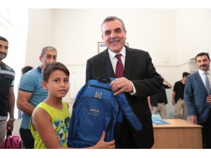 Beyazgül Öğrencilerin Sevincine Ortak Oldu