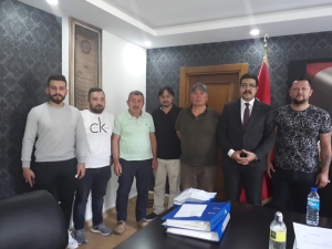 Sahipsiz Kalan Takıma Gençler Sahip Çıktı