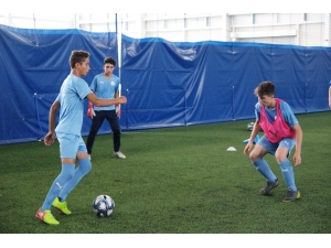 İki Türk Genci Dünya Devi Manchester City’nin Kampına Katılmaya Hak Kazandı