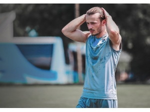 Abdulkadir Parmak: "Formaya Geç Kavuştum Çabuk Ayrılamam"