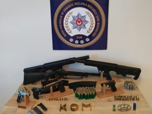 20 Ayrı Adreste Eş Zamanlı Tefeci Operasyonu